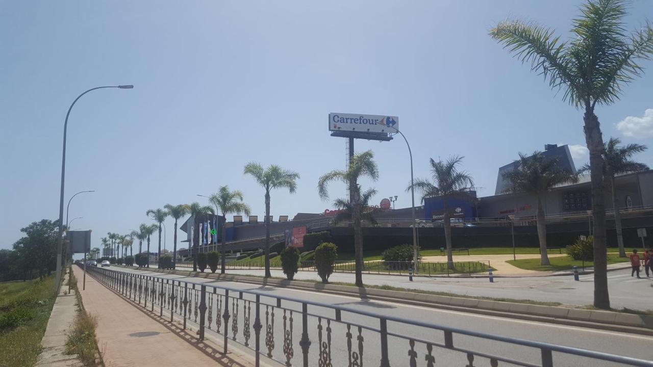 Semi-detached Adosado Con Encanto -130 M2 - Wifi 600 Mb - Piscina Comunitaria - Patio Privado Appartement Torremolinos