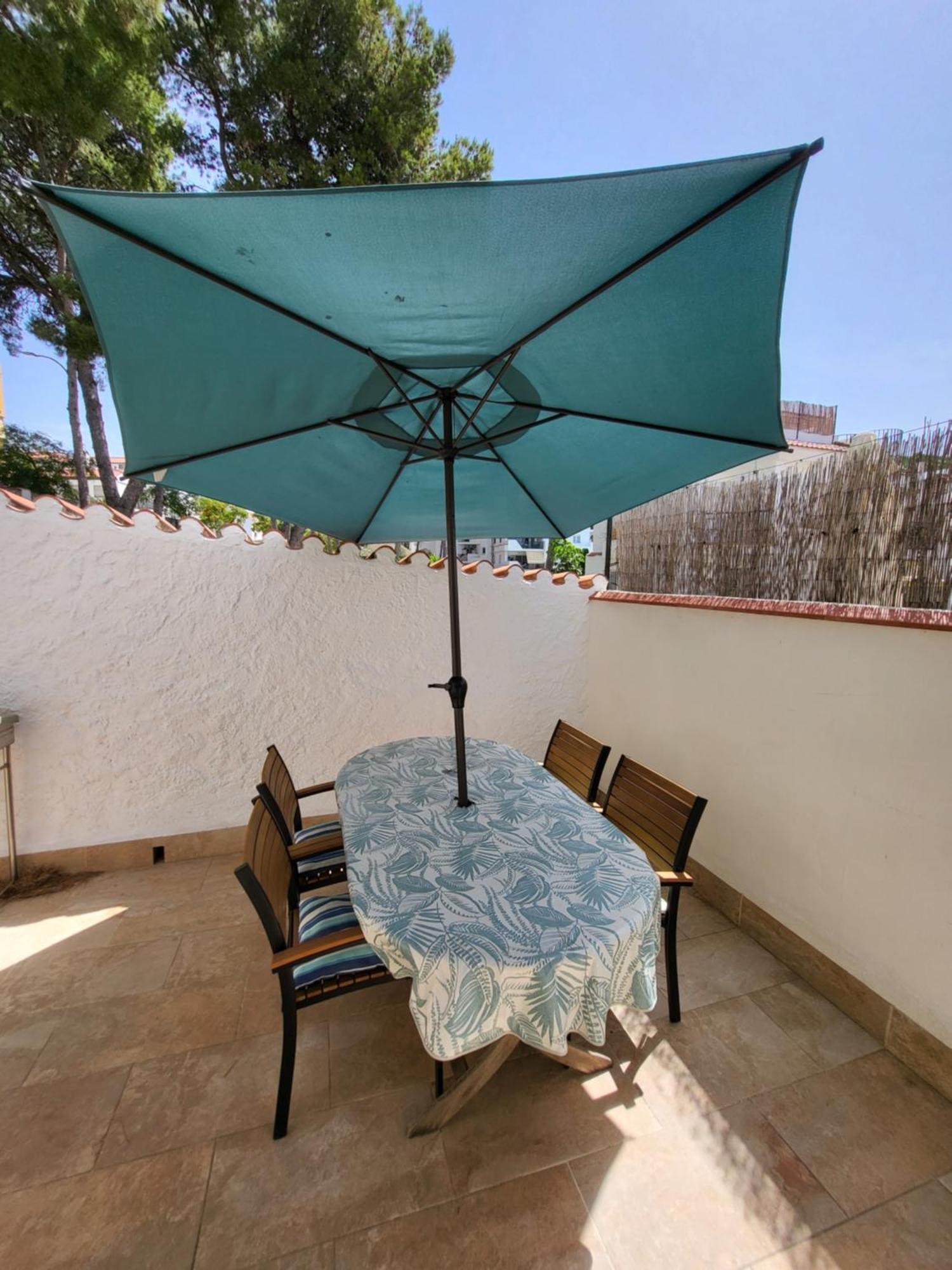 Appartement Semi-detached Adosado Con Encanto -130 M2 - Wifi 600 Mb - Piscina Comunitaria - Patio Privado