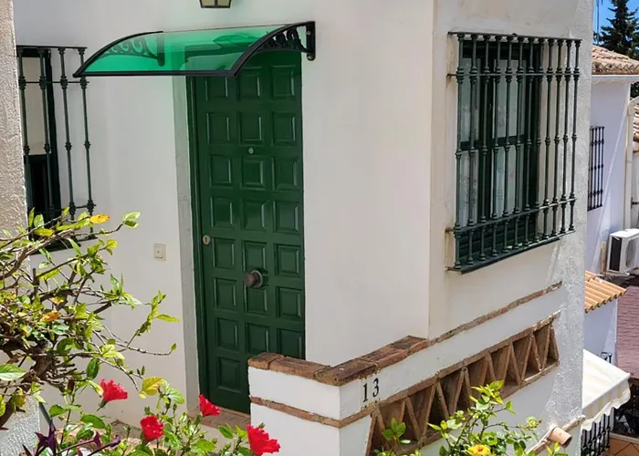 Semi-Detached Adosado Con Encanto -130 M2 - Wifi 600 Mb - Piscina Comunitaria - Patio Privado